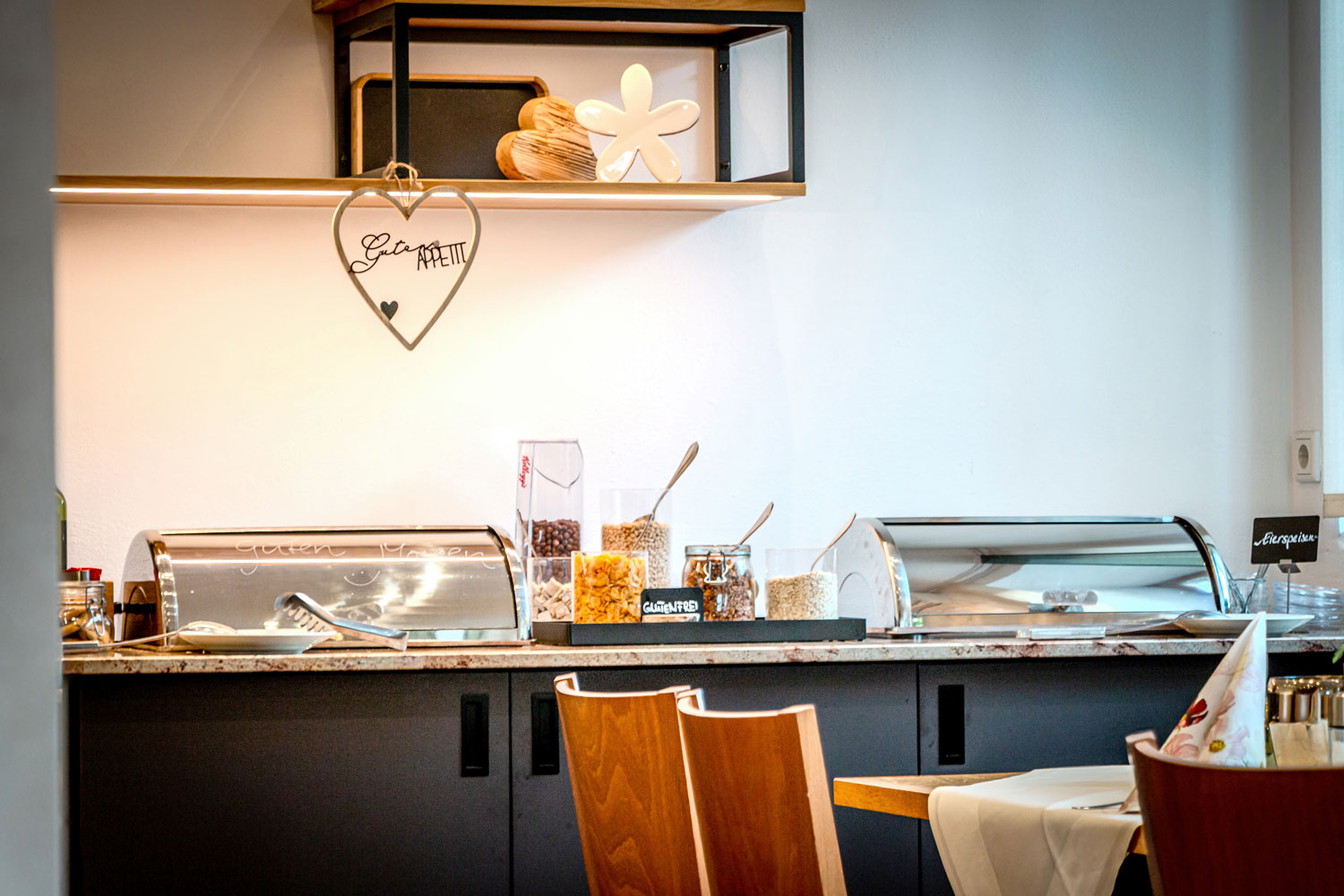 fraenkisches-restaurant-nuernberg-land-fruehstuecksraum-15